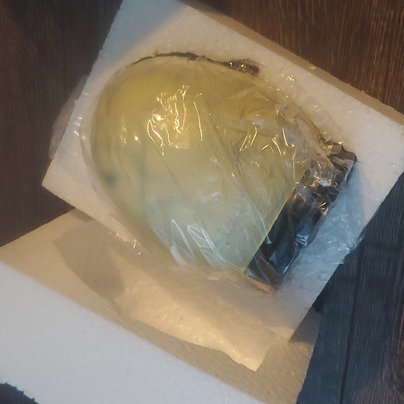 Jurassic Park 25th Anniversary Egg Paperweight w/ Box Dinosaur Raptor Egg - New - Picture 4 of 9